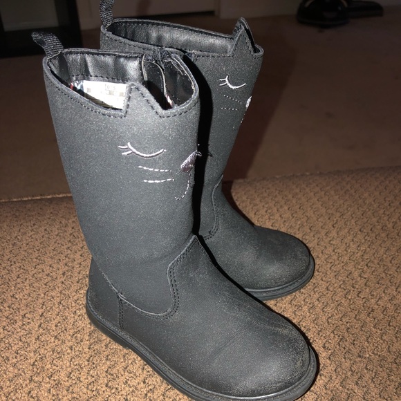 caterpillar boot store